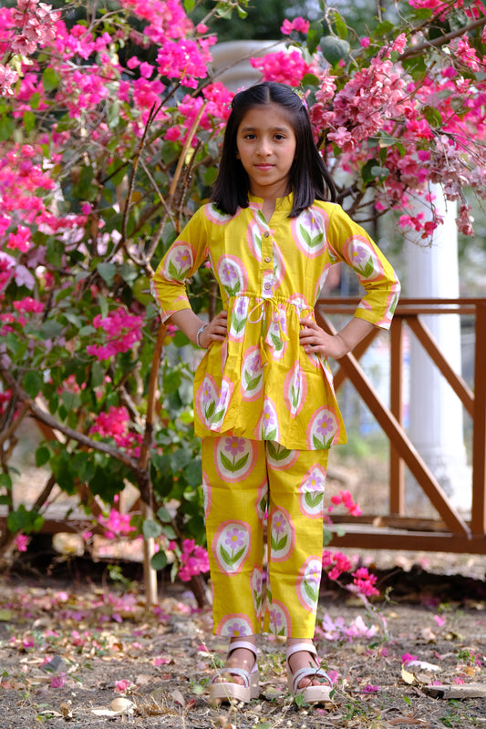 Sunny bloom kurta set